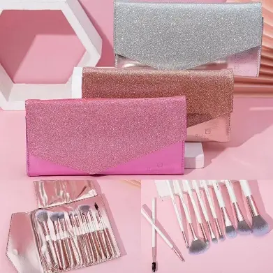 Set pensulă pentru machiaj posetă argint (10piese)