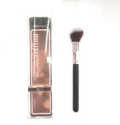 Pensulă pentru machiaj pentru bronzer